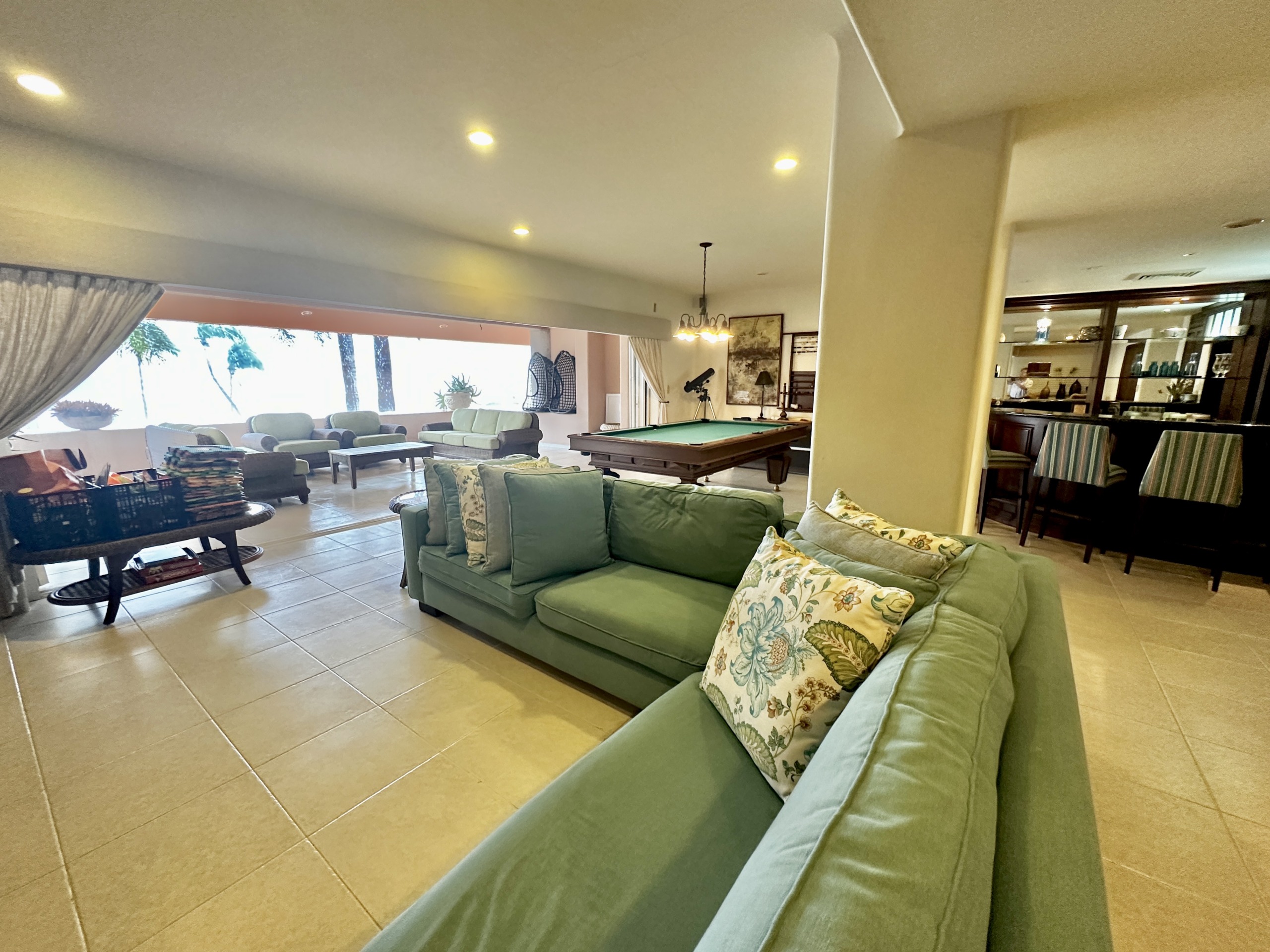 Departamento en Venta en Cancún en Zona Hotelera en Isla Dorada Sala de Juegos