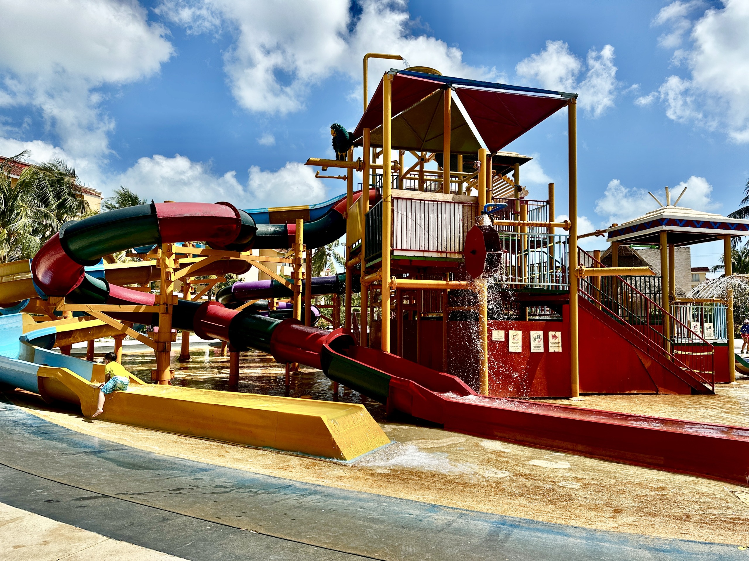 Departamento en Venta en Hotel All Ritmo Cancún Parque Acuático