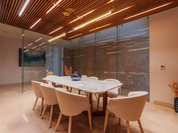 PUERTO CANCUN DEPARTAMENTO EN VENTA SALON